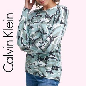 Calvin Klein Green Camo Camouflage Print Long Sleeve Pullover Sweater